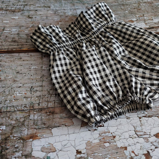 High-Waist Gingham Baby Bloomers – Black & White Cotton Paper Bag Waist