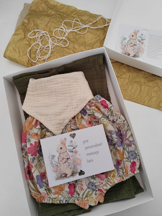 Newborn Baby Gift Box – Beige Floral Bloomer, Bib & Burp Cloth Set with Personalised Message